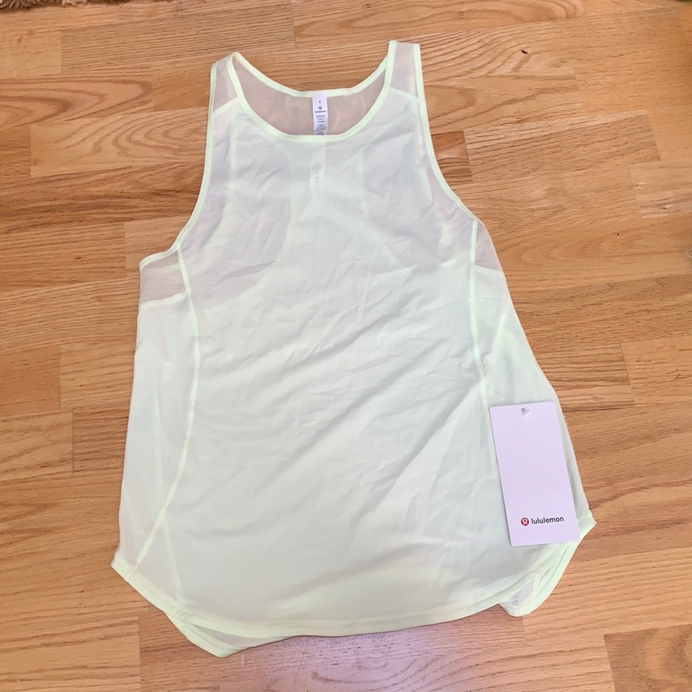 Brand new lulu lemon sculpt tank II size 4